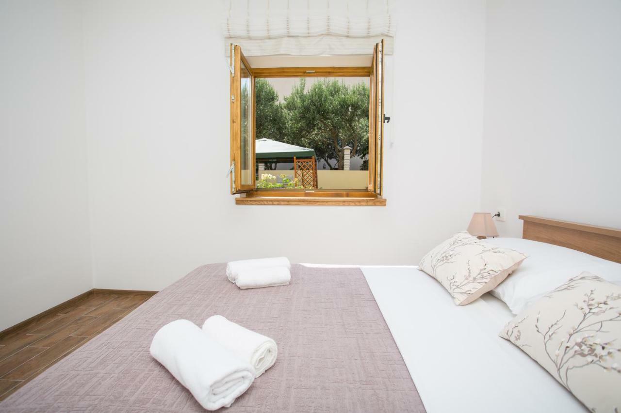 Apartmán Losko Solin Exteriér fotografie